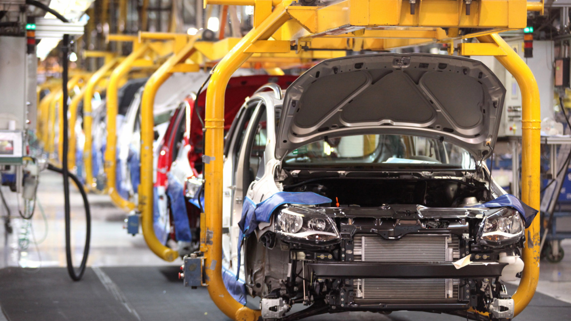Exportaciones automotrices argentinas: fuerte caída en julio por la menor demanda regional | Interborders