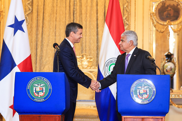 Gobiernos de Panamá y Paraguay refuerzan cooperación bilateral en materia comercial | Interborders