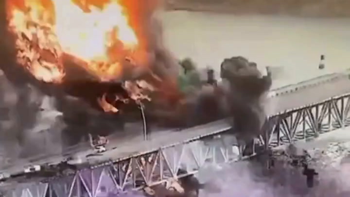 Incendio en el Canal de Panamá: una explosión desata un operativo de emergencia con víctimas fatales | Interborders