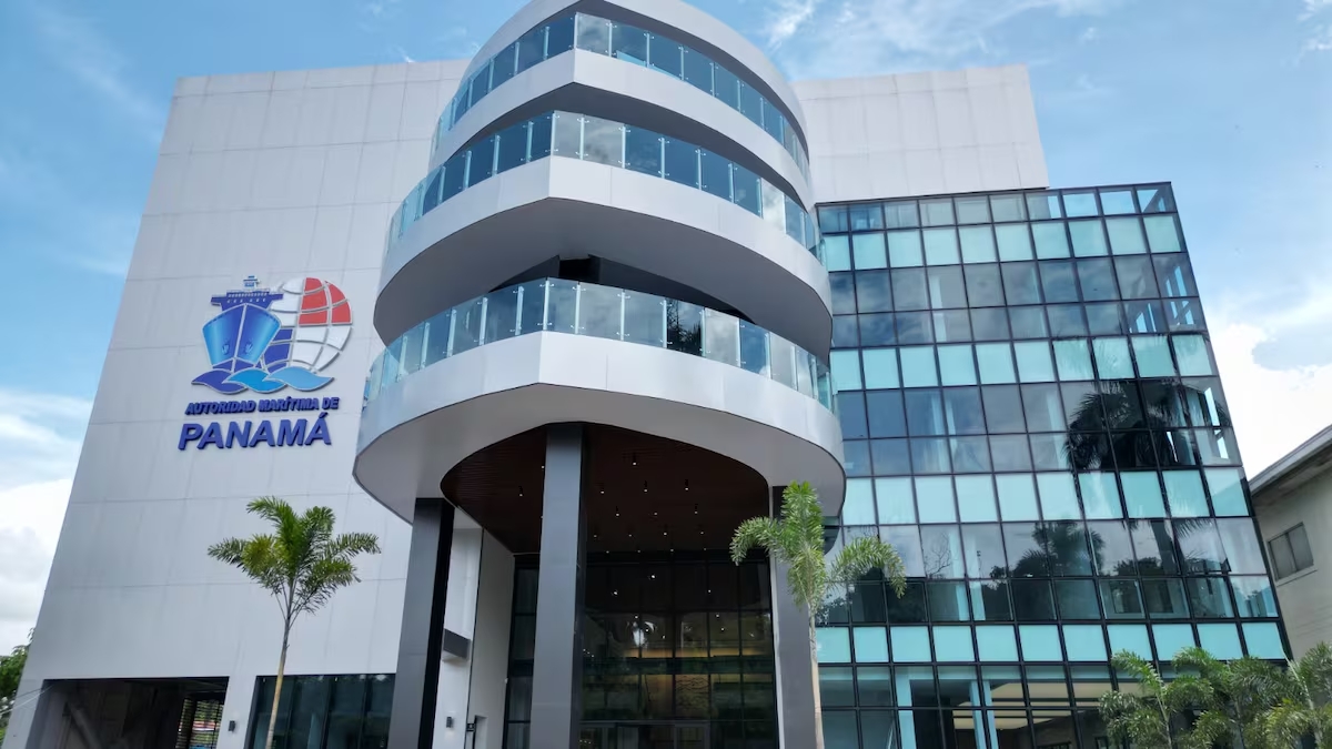 Panamá responde a críticas sobre su papel en sanciones al comercio marítimo iraní | Interborders